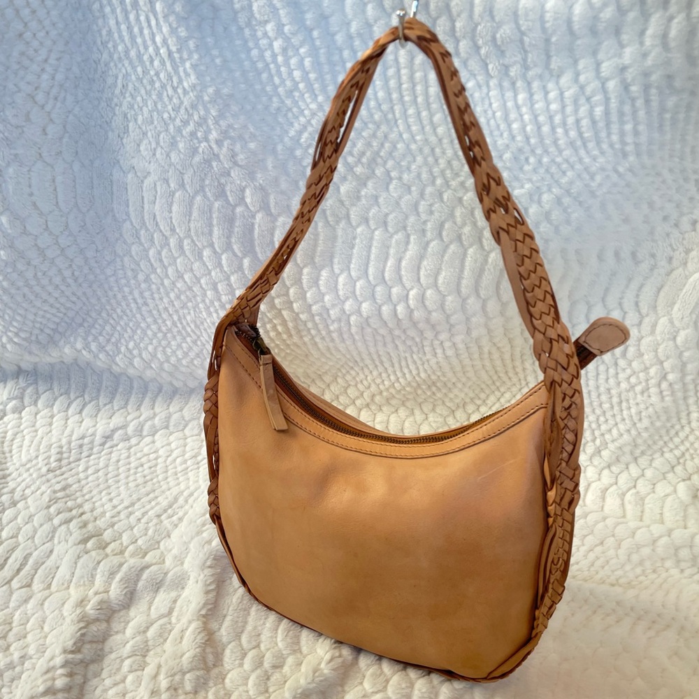 Soft Leather Shoulder Bag – Braided Handle Detail, Tan